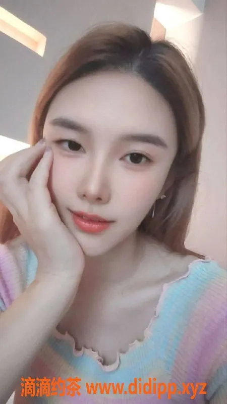 郑州楼凤资源信息,管城区曼瑶，23岁，168cm，48kg，C➕