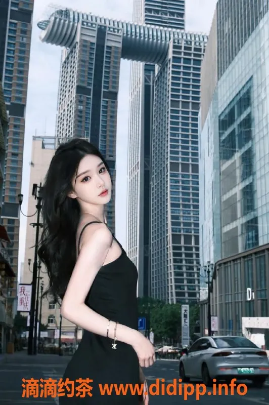 重庆上门服务资源信息,重庆空姐乐儿，170身高，26岁，C罩杯上门服务