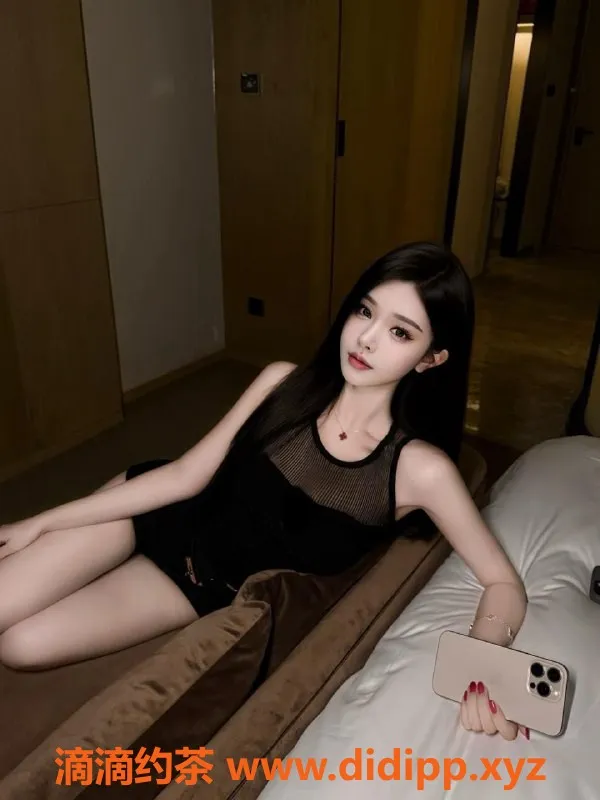 重庆上门服务-重庆空姐乐儿，170身高，26岁，C罩杯上门服务