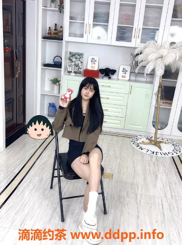 杭州楼凤资源信息,上城区嫩妹小可，700元调情陪浴服务