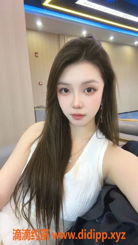 太原楼凤-灵儿，163cm98斤，山西临汾共浴服务