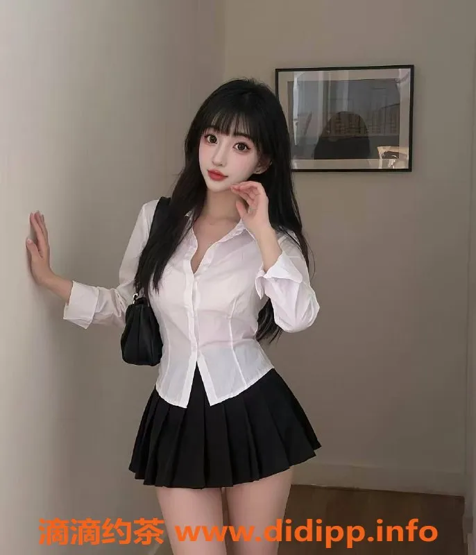 潍坊楼凤-潍坊高新区核桃，21岁健身女孩，168cm，B罩杯