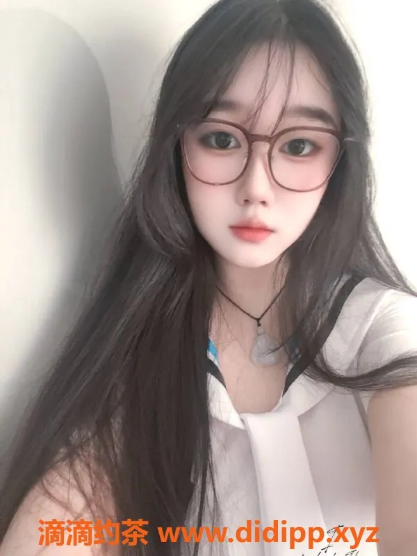 杭州楼凤资源信息,西湖区嫩妹小曦，大胸陪浴服务600元起