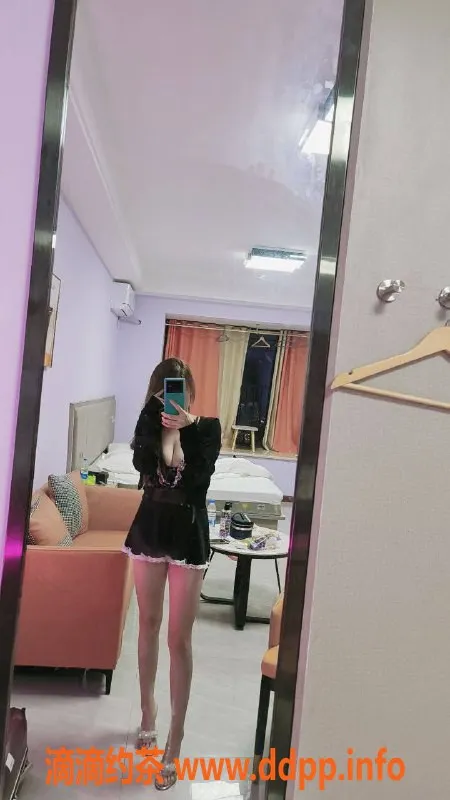 深圳楼凤-福田诗雨，698元深喉服务，身材火辣