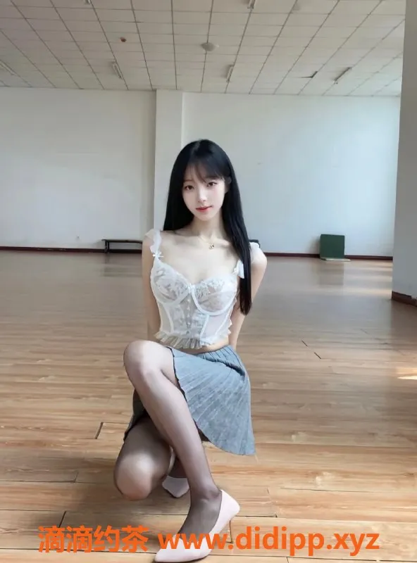 广州上门服务-番禺熙熙，23岁舞蹈老师，高165cm，服务超棒