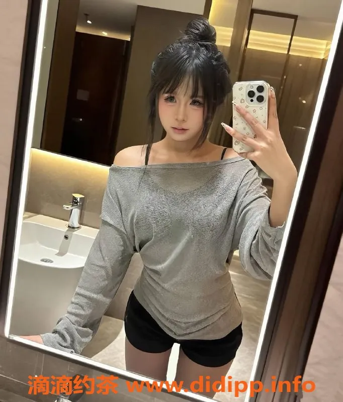 成都楼凤资源信息,成华区晶晶，身材诱人，课时费仅6/10