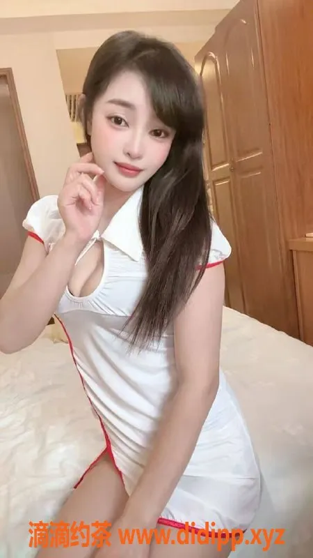 广州楼凤-佛山乖巧女乔伊，160cm，供你享受的绝佳体验