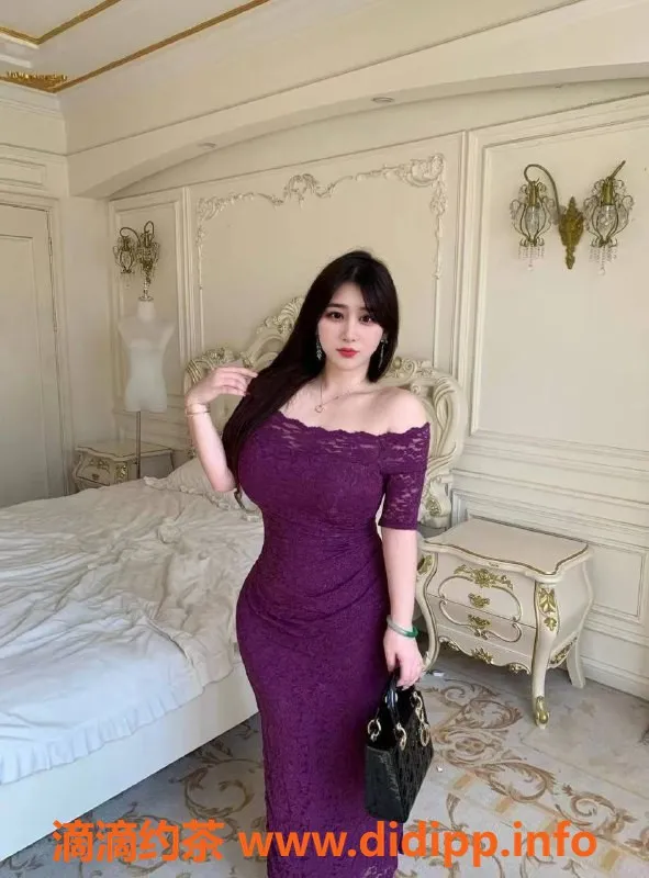 北京楼凤-朝阳苏苏，中日混血甜美小姐，1500元体验