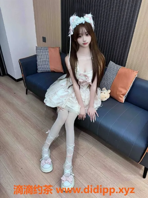 烟台楼凤资源信息,烟台福山安琪拉，18岁嫩妹，172高甜美69