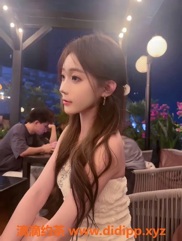 嘉兴楼凤-嘉兴柯儿，165cm全套服务，体重90