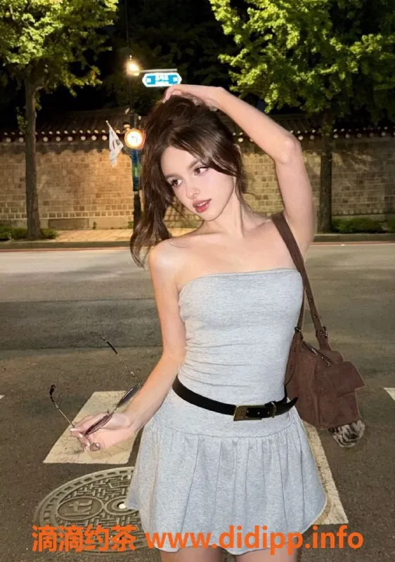 杭州上门服务资源信息,21岁俄罗斯美女D胸 上城区热情服务