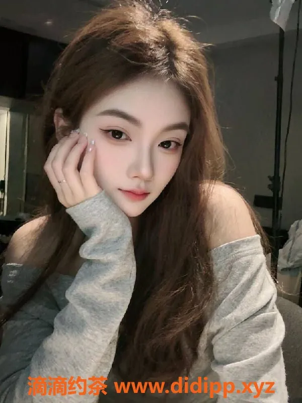 成都楼凤资源信息,成华区千羽，颜值与态度兼具的御姐车