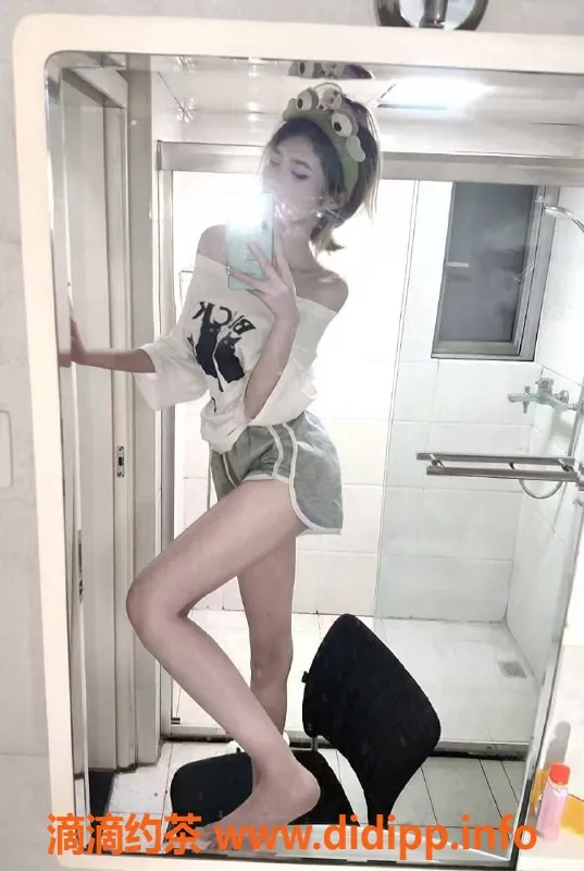 成都楼凤资源信息,武侯区小心，颜值9.0服务超赞，课时费仅6/10