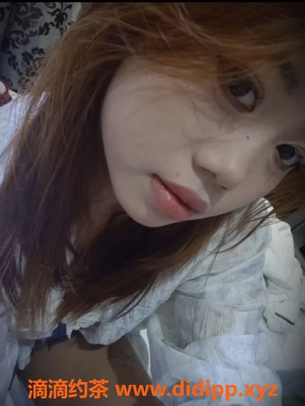 成都楼凤-锦江区嫩妹小雨，态度极佳，服务周到