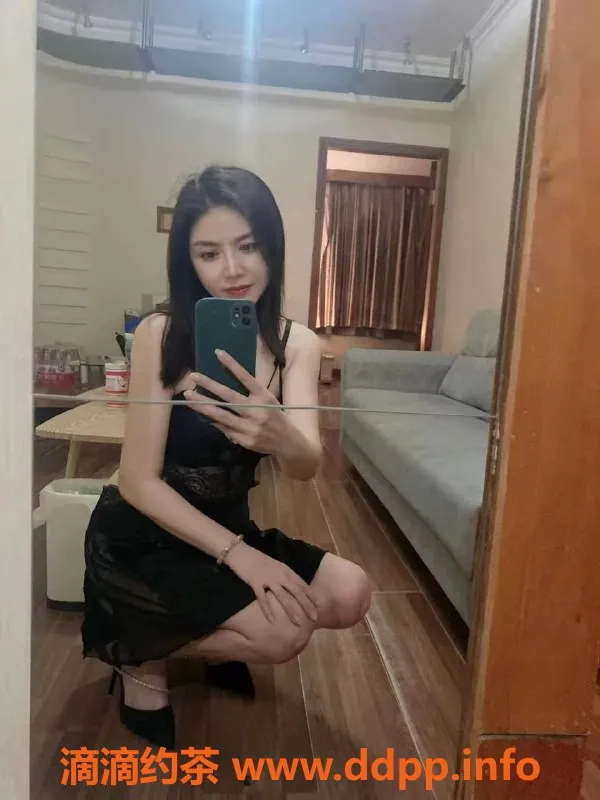 成都楼凤资源信息,成华区果果，身材火热，服务超赞！