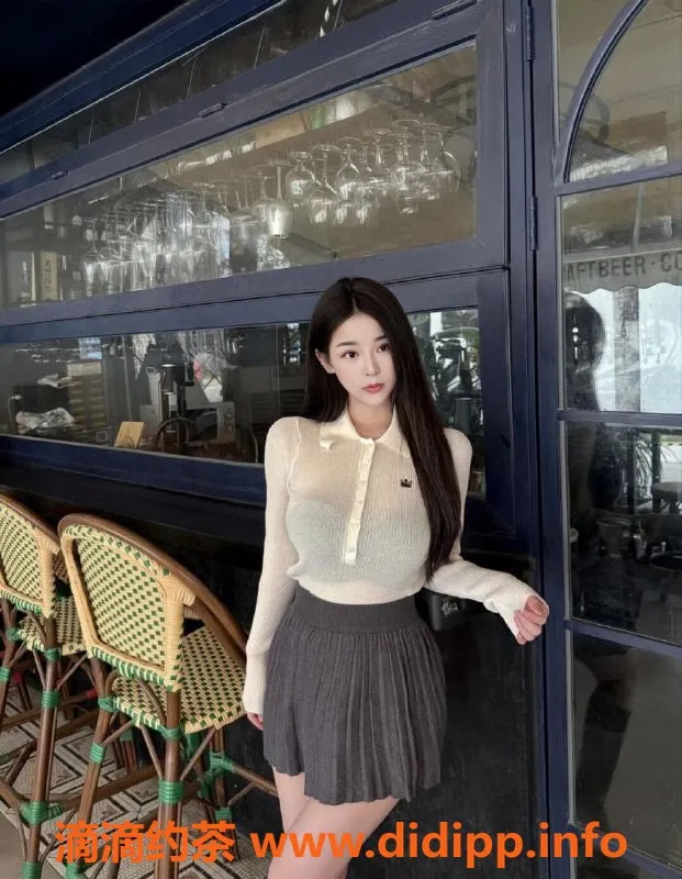 成都楼凤-高新区#木子少妇服务，课程仅需6/9