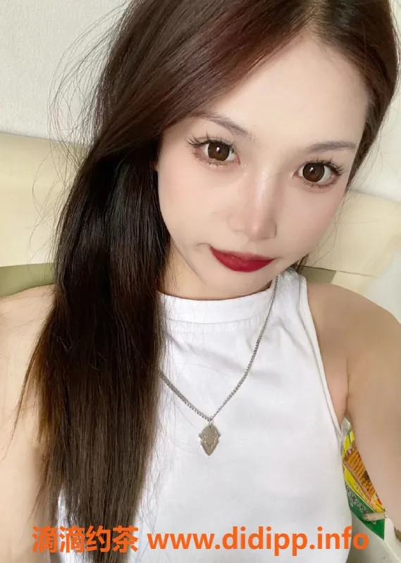 上海楼凤-浦东区露露，40分钟仅1100元，PP服务