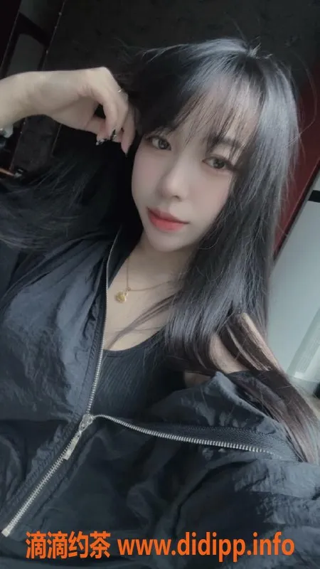 西安楼凤-高新小玉，69，自提深喉服务，5p仅需5p/7pp