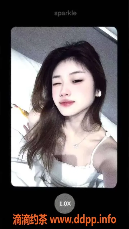 南昌楼凤-青山湖嫩妹小橙子，165cm 18岁 C罩杯陪聊服务