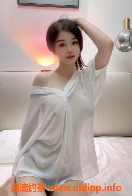 深圳楼凤-深圳罗湖性感女神糖糖，162cm，34C，超值服务
