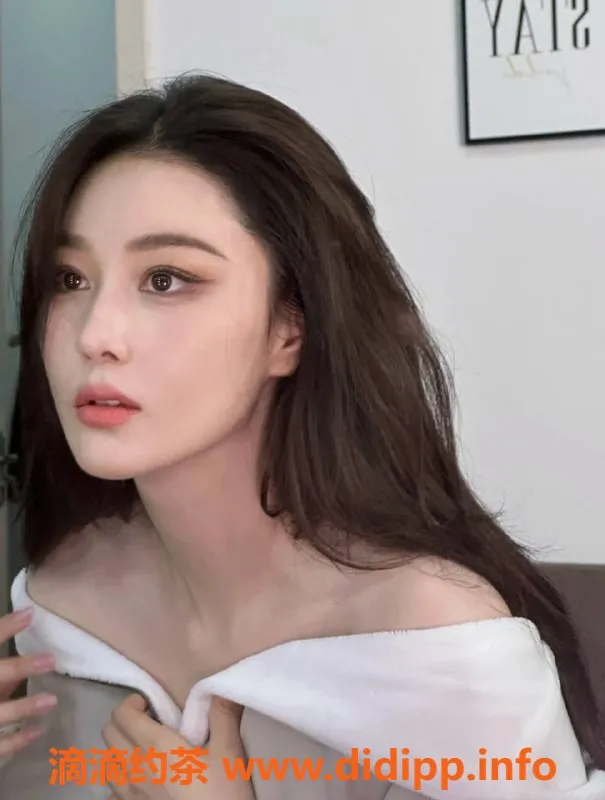 潍坊楼凤-潍坊奎文区张馨予神似尤物 172高C杯
