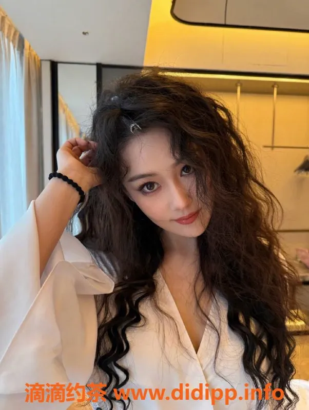 潍坊楼凤-潍坊奎文区张馨予神似尤物 172高C杯