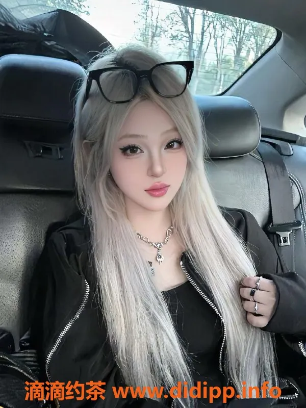 杭州楼凤资源信息,萧山区彤彤，1200P，热情服务，嫩妹陪浴