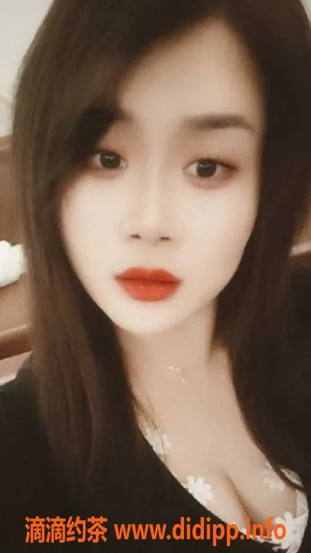 广州楼凤-白云京溪木木，160cm 36D 23岁 400元起