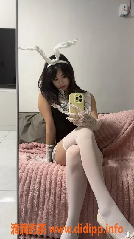 杭州楼凤-拱墅区樱桃，800元嫩妹伴浴服务