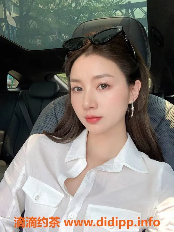 北京楼凤资源信息,朝阳望京妙灵，性格开朗中小