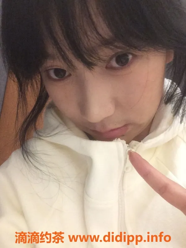 成都楼凤-韩国城嫩妹rio，21岁，160cm，服务优质，600元/50分钟