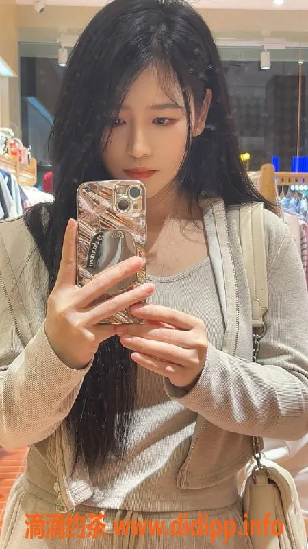 珠海楼凤-拱北半夏，600P起，服务超棒！