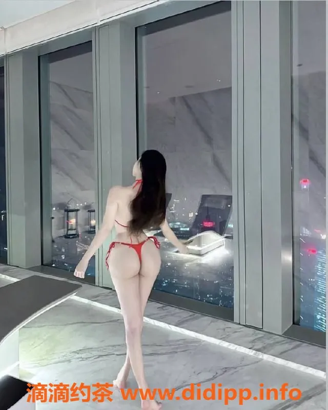 广州楼凤-天河区芭比，纯天然36G，700起