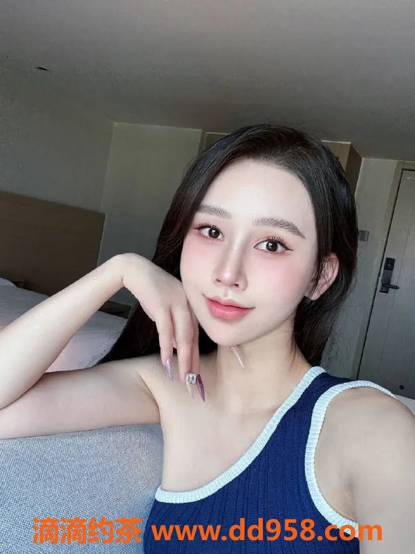 广州楼凤-天河梓晴，800元起，服务细腻，高挑女神