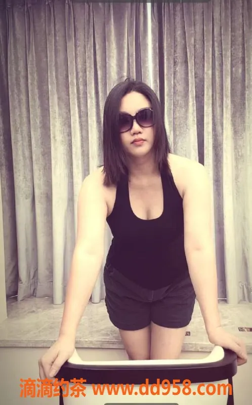 广州楼凤-天河34岁史素艳 高38C可三通的奶姐姐