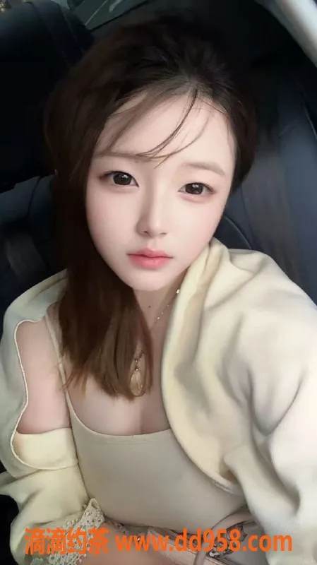 杭州楼凤-拱墅区小雨，600元嫩妹陪浴服务