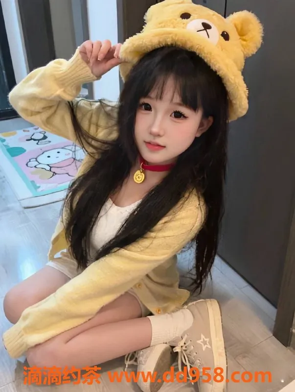 南京楼凤-秦淮区九九，157高19岁，服务优质仅需700p