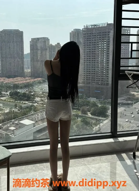 南京楼凤-秦淮区九九，157高19岁，服务优质仅需700p