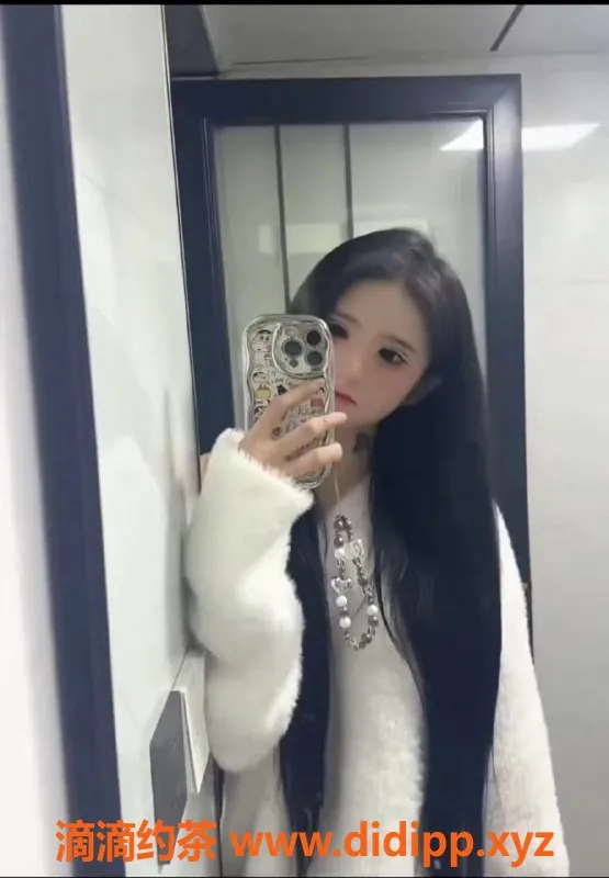 杭州楼凤资源信息,上城区小野，19岁白皙美女，165身高90体重