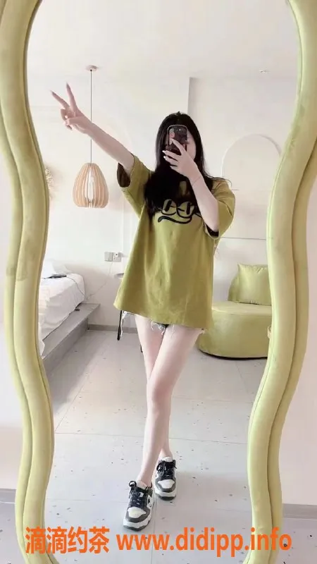 广州楼凤-白云风骚宝儿 24岁163cm 36D只需400起