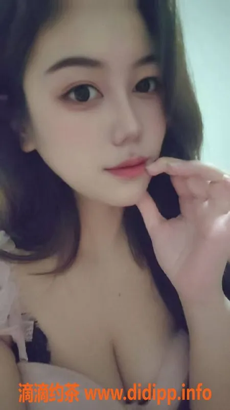 赣州楼凤-章贡区秋秋，160cm、27岁，诱惑服务尽显魅力