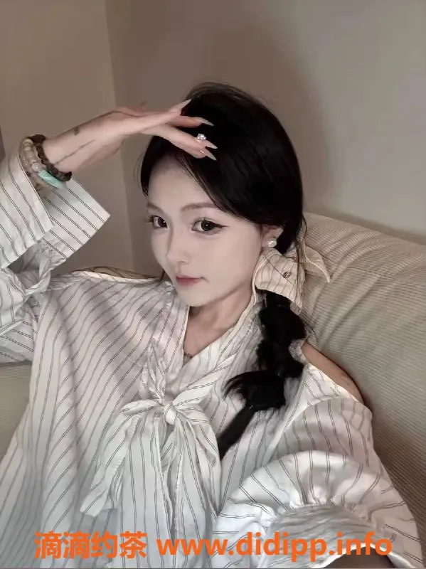 成都楼凤-成华区小优，19岁排骨妹，热情服务推荐