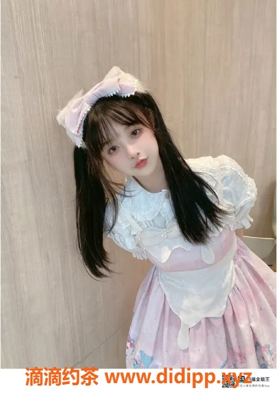 赣州楼凤-18岁曼曼，身高162，超紧致极品服务