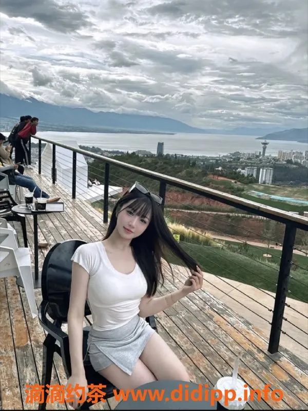 潍坊楼凤-高新区西西，168高挑，95斤，价格仅1000