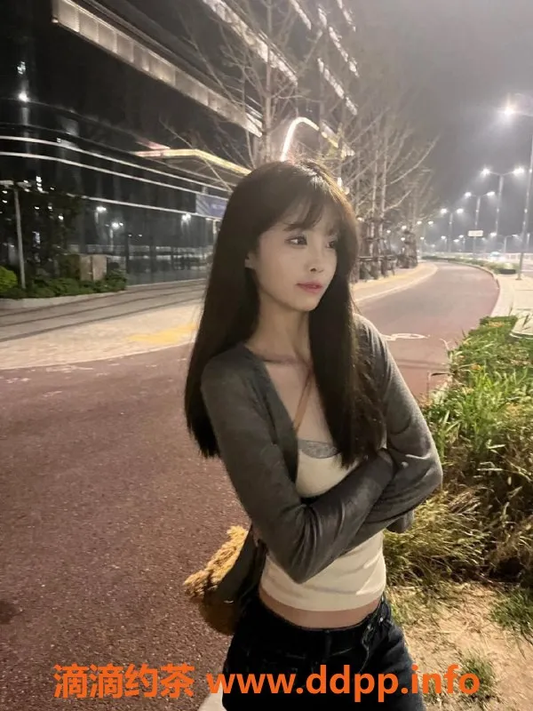 广州楼凤-海珠区20岁女大学生昕璐，身高164，清新可人