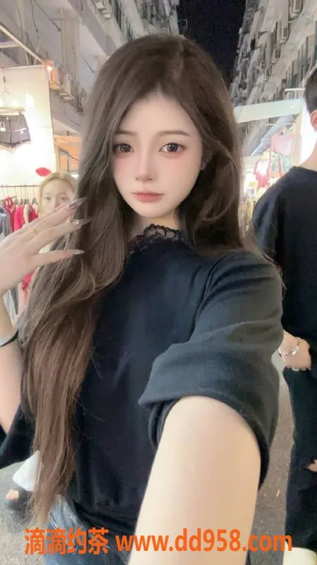 武汉楼凤-洪山知秋，比例上佳的脆皮美女