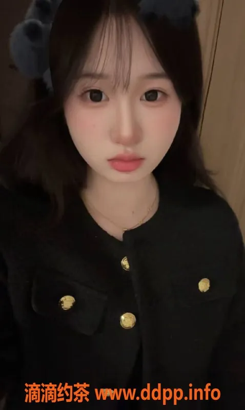 常州楼凤资源信息,常州姗姗，22岁嫩妹，168高50重，800元体验