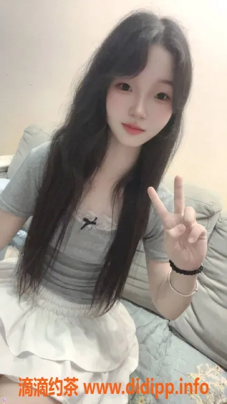 惠州楼凤-惠阳区小柚子 20岁 160cm 美女服务