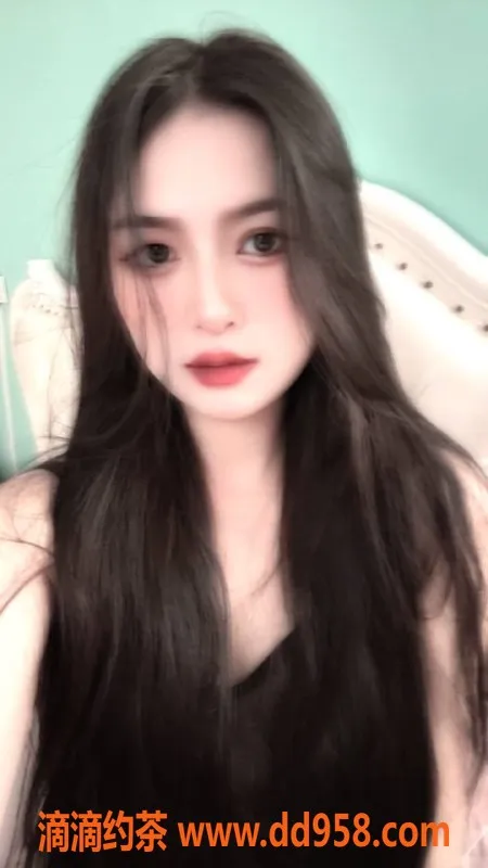南通楼凤-崇川区思媛，服务热情大胸妹，600起