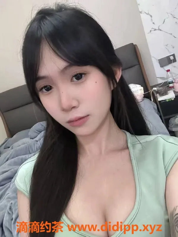 常州楼凤-常州花花，身高168，21岁，800元服务